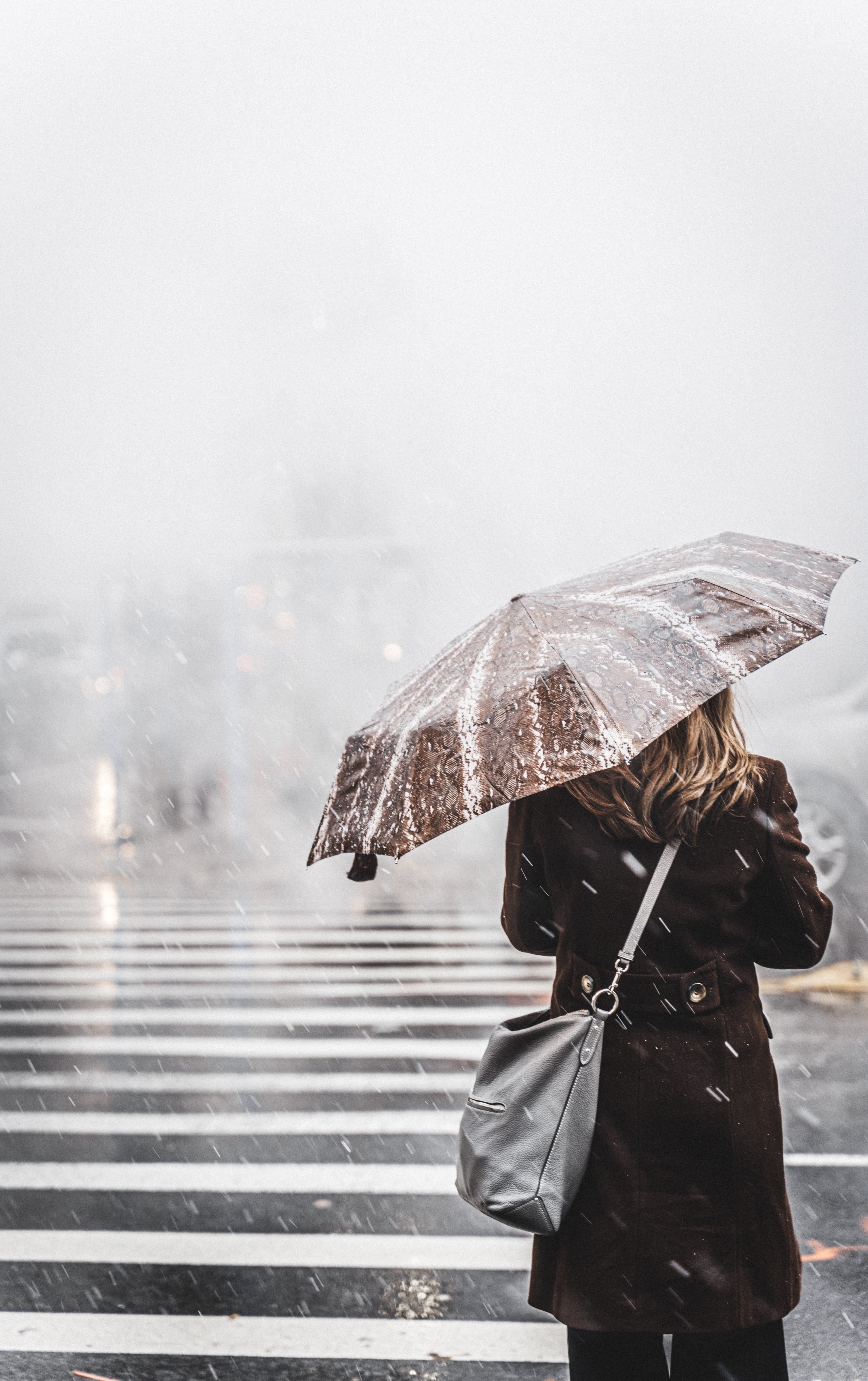 Meteo, la settimana pre-natalizia tra piogge e freddo. La situazione in Calabria e Sicilia