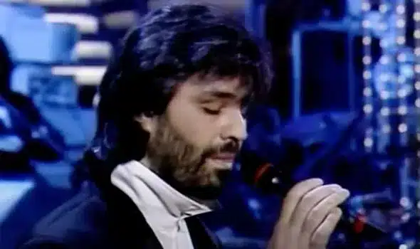 Andrea Bocelli ospite a Sanremo 2026: sarà sul palco dell’Ariston nella serata finale