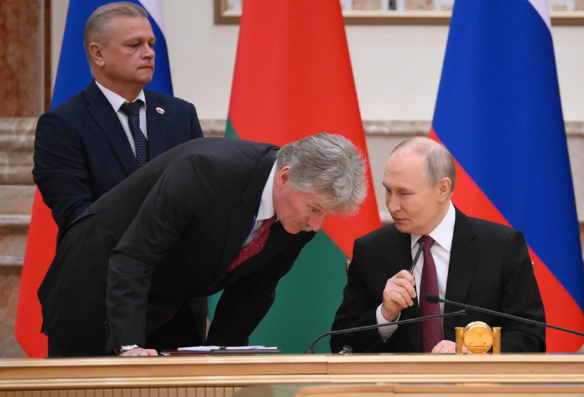 Ucraina, Mosca auspica nuovi colloqui con Usa e Kiev. Peskov: «Esplorare nuove opzioni»