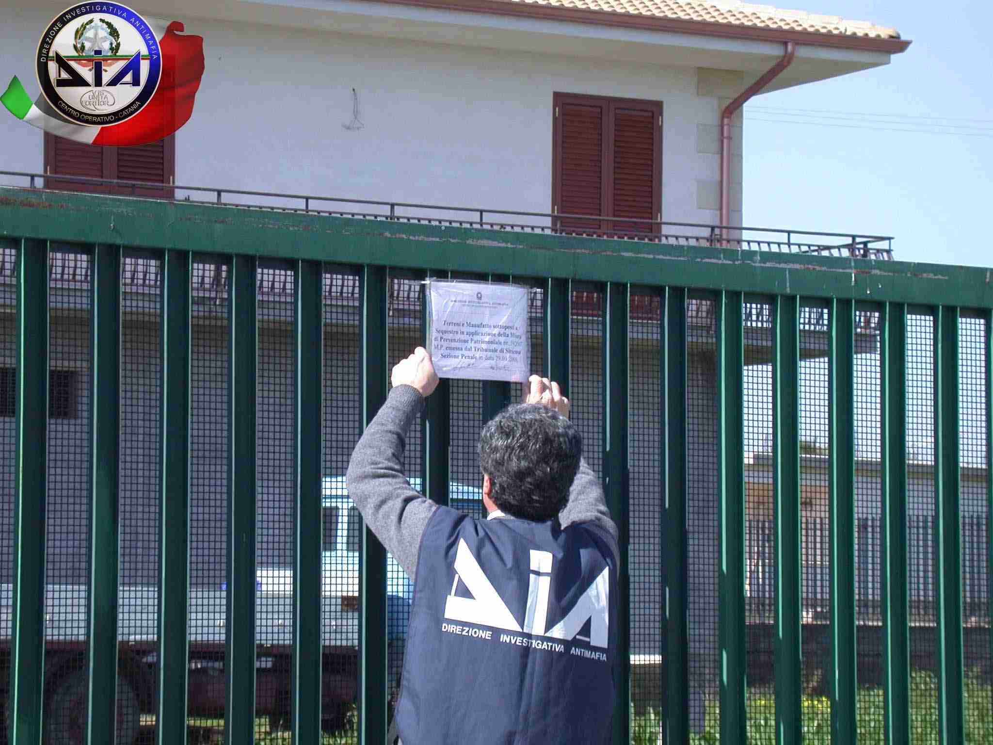 Libera, cresce la trasparenza sui beni confiscati ma Provincia di Messina e Regione Calabria non pubblicano gli elenchi