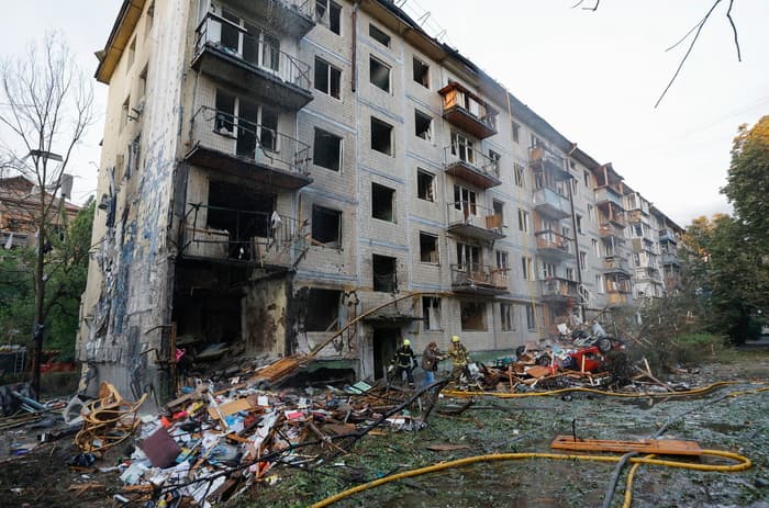 Guerra in Ucraina: raid russi su Kiev, almeno 17 morti