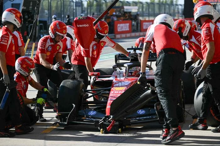 F1: Leclerc domina le libere ad Austin, Antonelli è secondo. La Ferrari del monegasco davanti a tutti