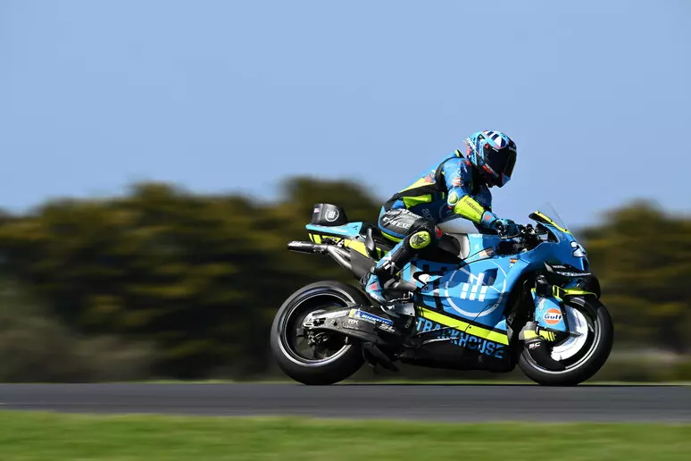 MotoGP, a Silverstone trionfa Raul Fernandez. Sul podio Martin e Bezzecchi