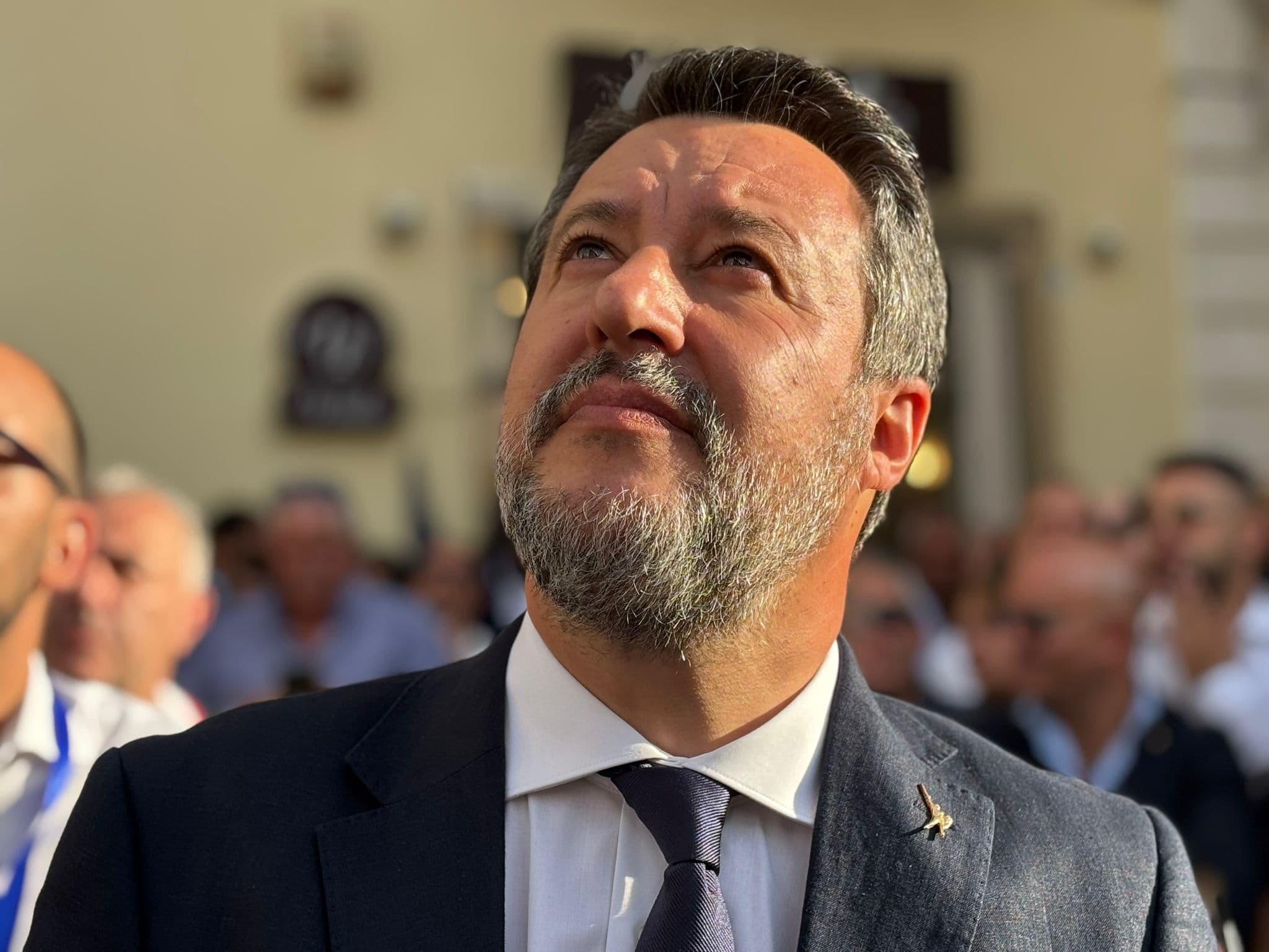 Salvini contestato al concerto per De André: «Nessuno può decidere quale musica posso ascoltare»