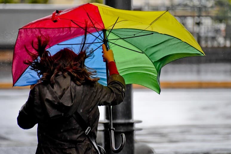 Meteo, veloce passaggio temporalesco al Centro-Sud poi torna il sole: weekend caldo con punte di 28°C