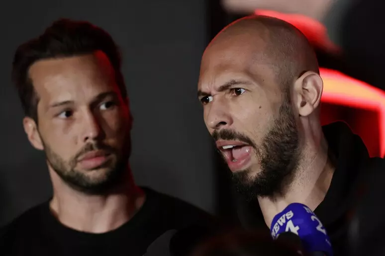 Tratta di esseri umani: i fratelli Tate arrestati a Miami. L'influencer Andrew incriminato anche per stupro