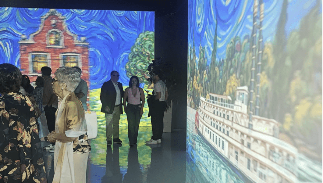 “Un sogno chiamato Vincent”, a Cosenza viaggio immersivo nel genio di Van Gogh