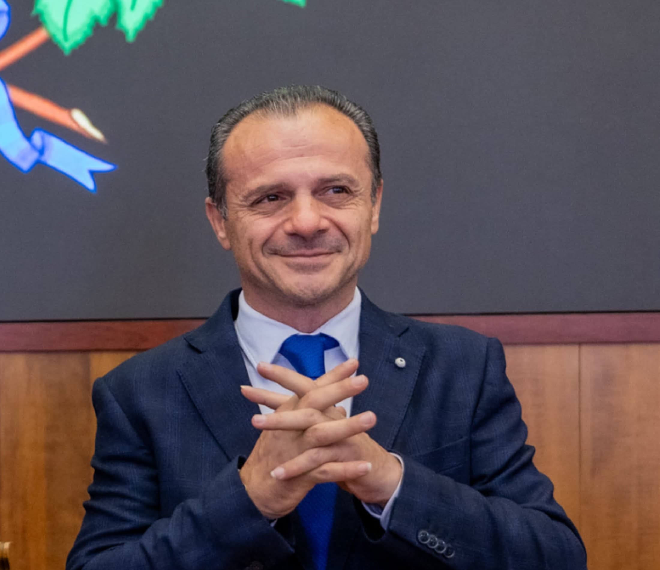 La mossa di Cateno De Luca: Sud chiama Nord si allea con Fratelli d'Italia per le politiche 2027. "Ma mani libere in Sicilia"