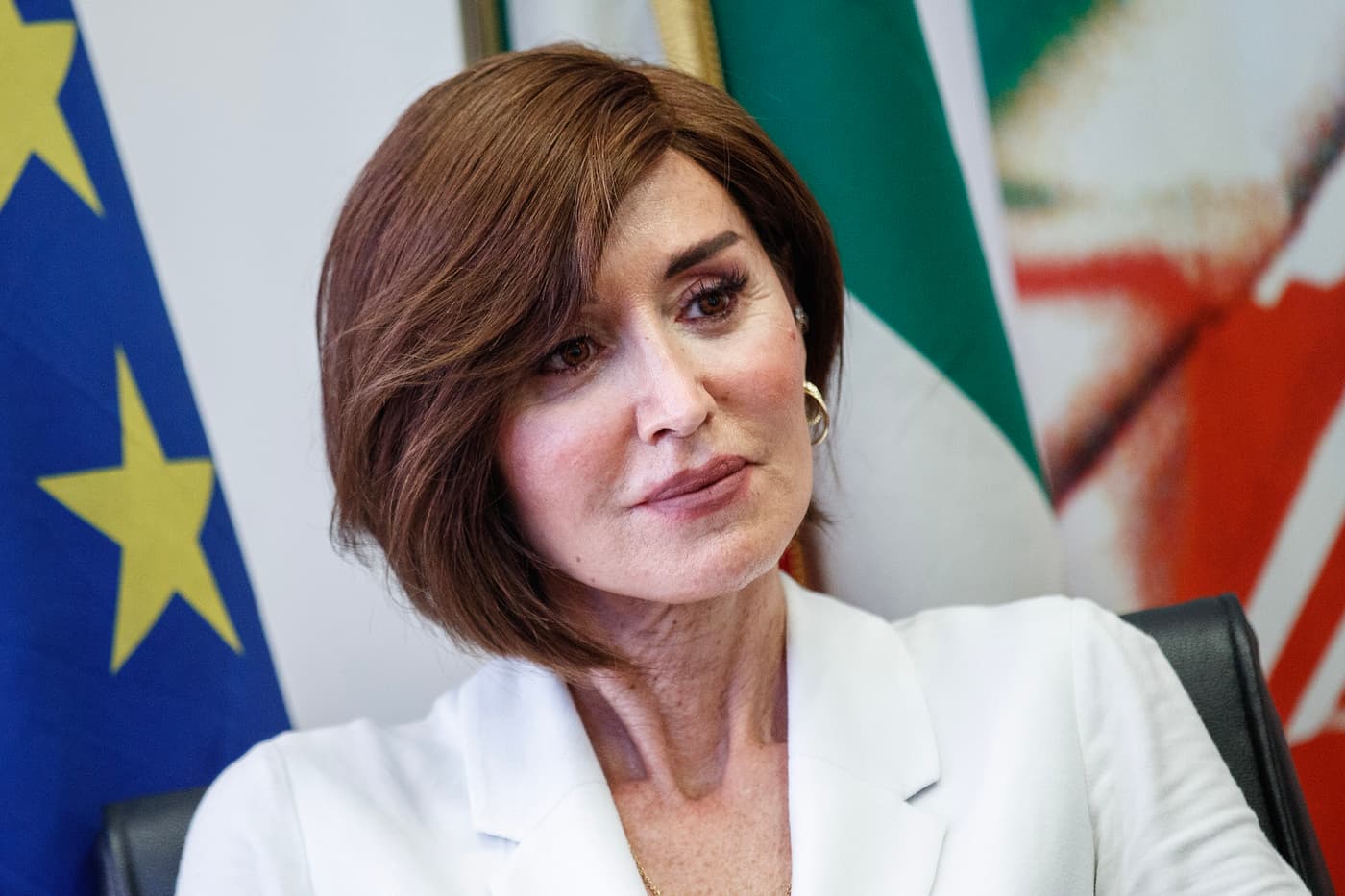 Accesso a Medicina: nessun ritorno ai test d'ingresso, ma la ministra Bernini si dice pronta a modifiche dal prossimo anno