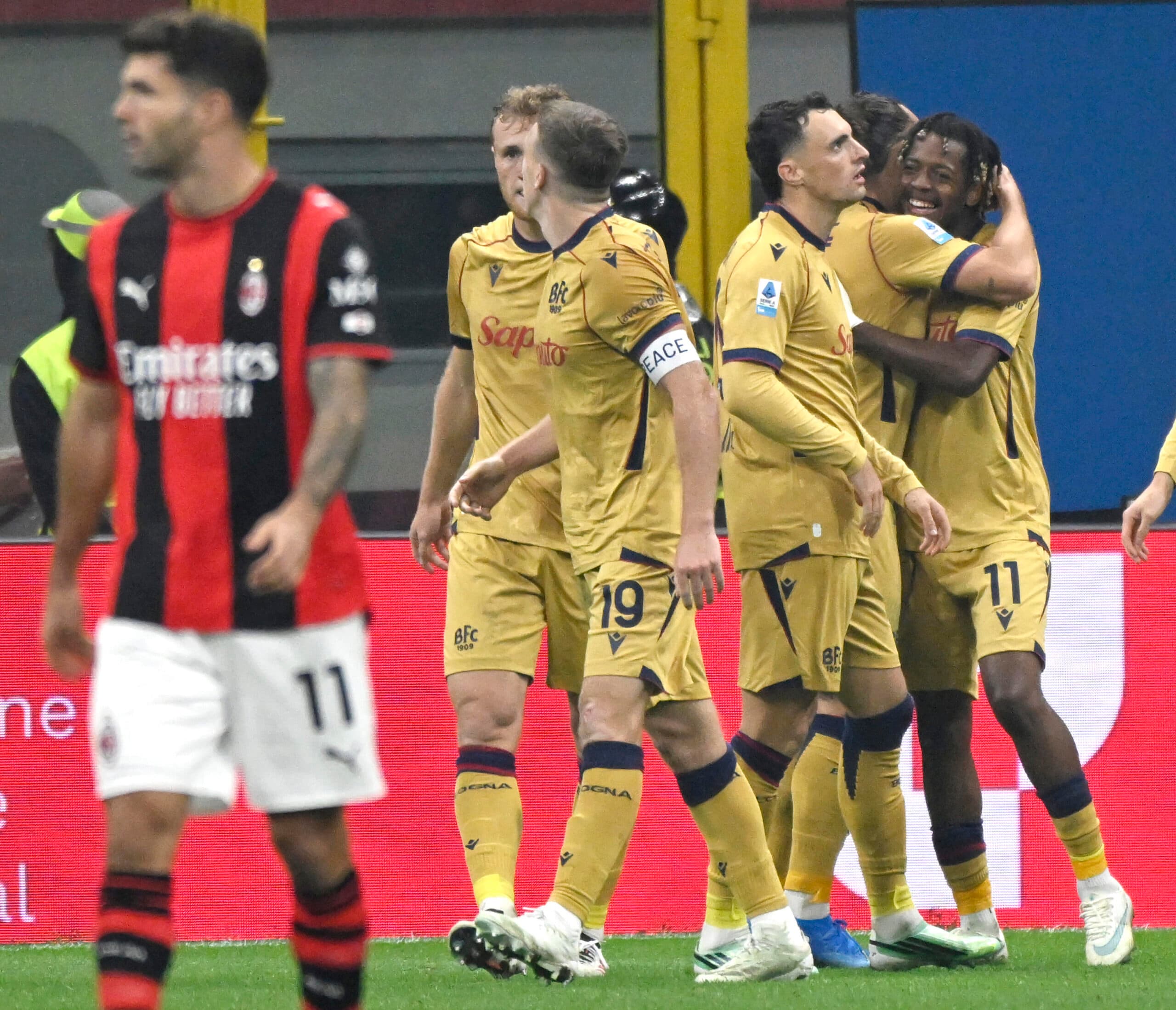 Milan-Bologna 2-4: prima sconfitta stagionale per i rossoneri, decide la tripletta di Mbangula
