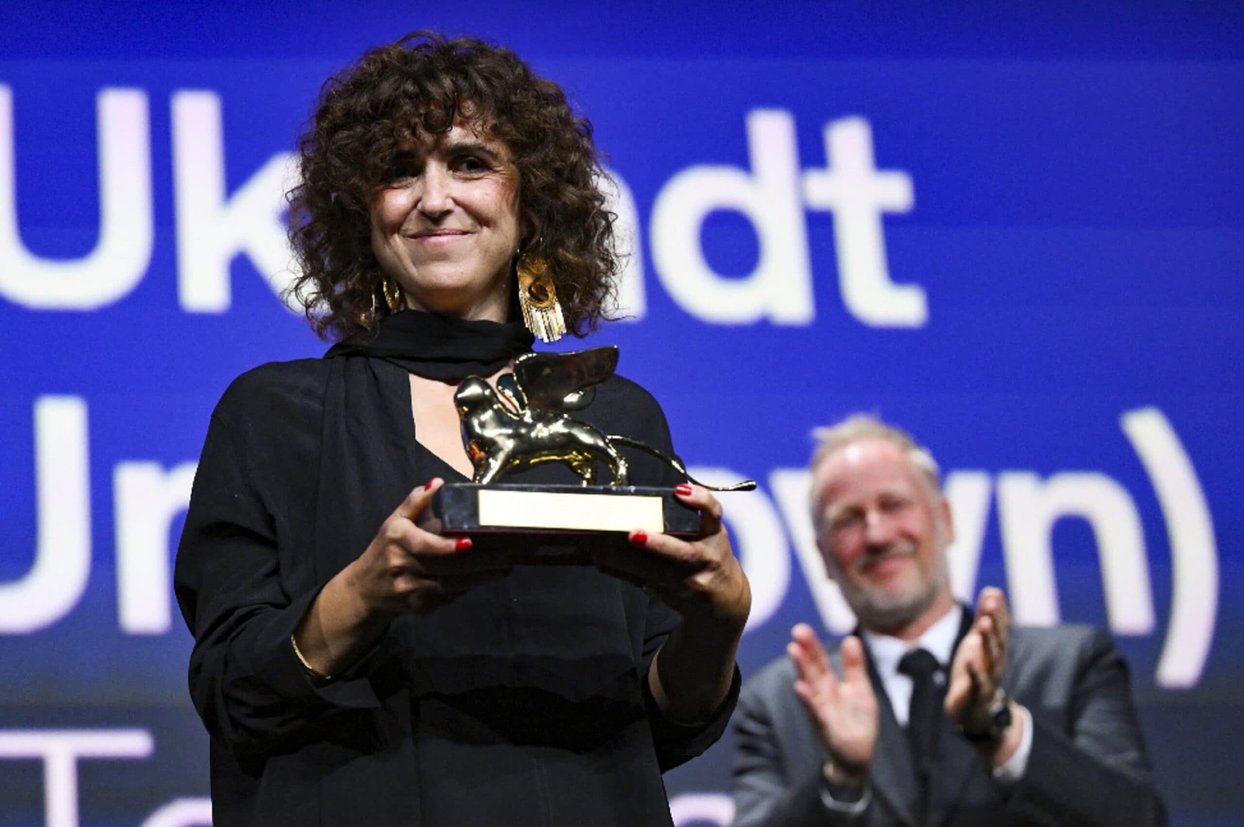 Venezia 83, Leone d'Oro a Woman Unknown: premiato anche Scamarcio