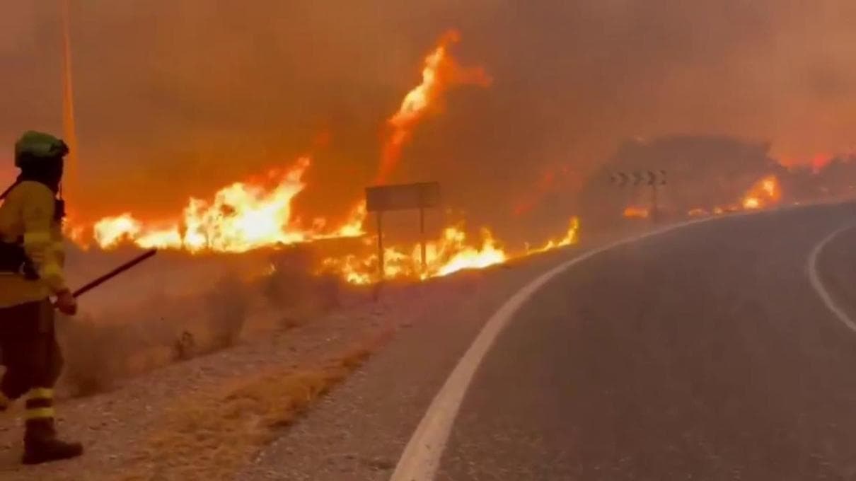 Tragedia in Andalusia: incendio causa 11 morti e numerosi dispersi