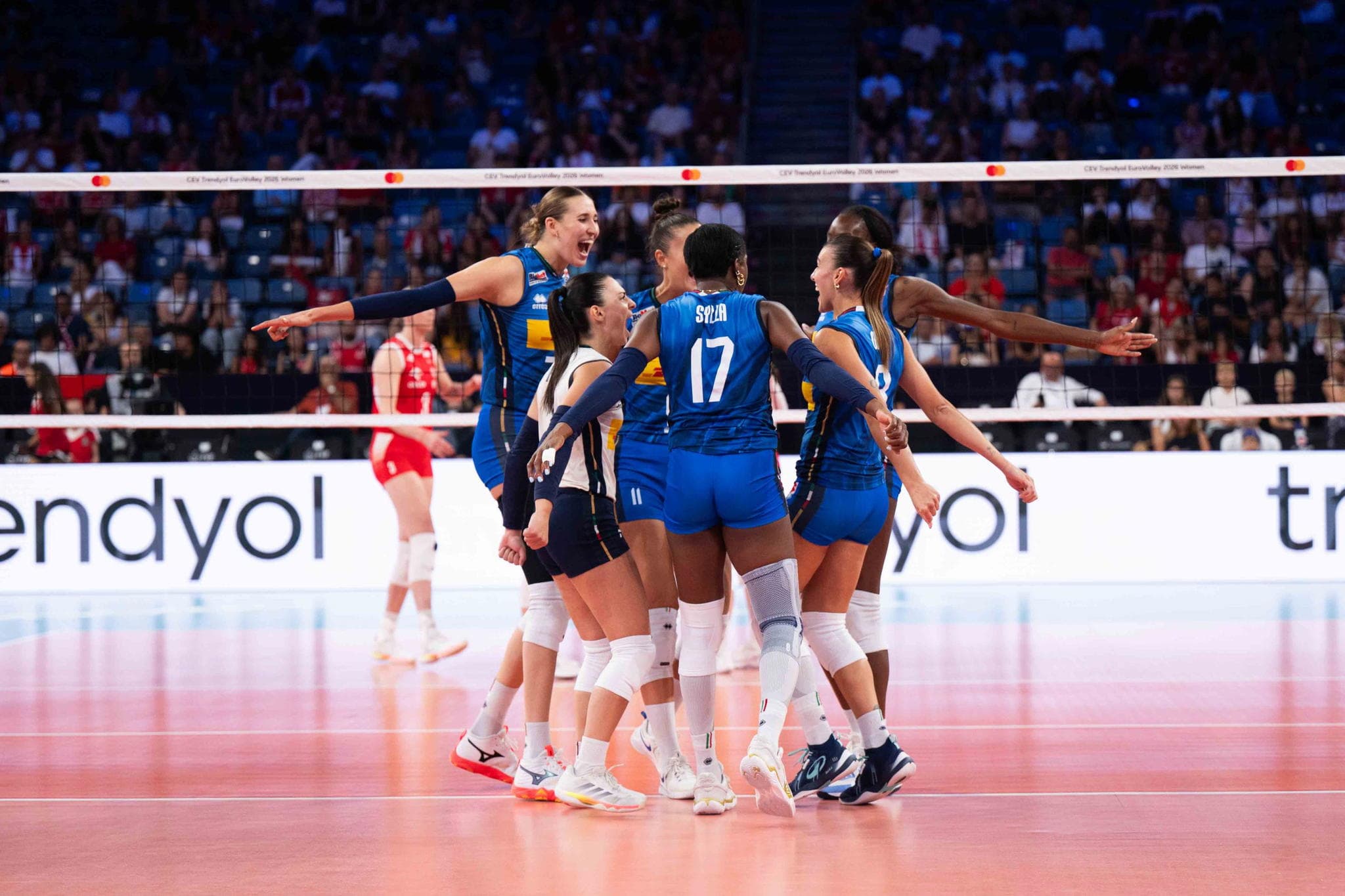 Europei di volley, l’Italia piega la Polonia e si prende la finale europea: ultimo ostacolo la Turchia
